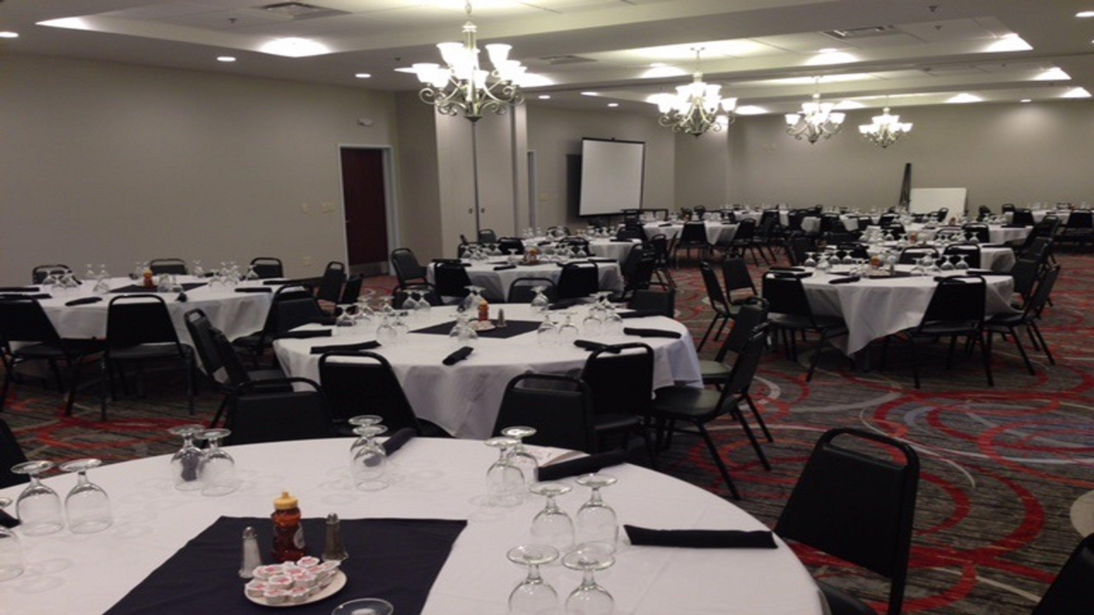 Holiday Inn Lafayette North By Ihg Bagian luar foto